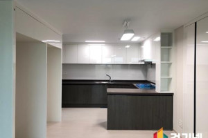 수원 하이그로시 싱크대: 세련된 주방 인테리어의 완성 비밀!