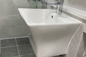 동탄 나루마을 아파트: 욕실 리모델링과 중문 공사로 새로워진 공간의 매력