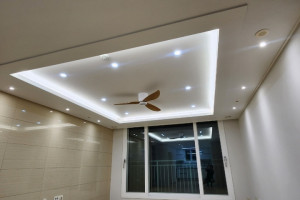 순천 신대2파 아파트 리모델링: 화이트 톤으로 완성하는 모던 심플 인테리어의 미학