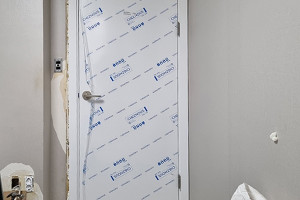 송파구 우성아파트: 우드에서 화이트로의 변신, 도어 & 샤시 교체 시공 사례