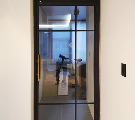 은평구 북한산 현대홈타운 중문 시공: 비대칭 양개로 완성하는 넓고 세련된 현관!