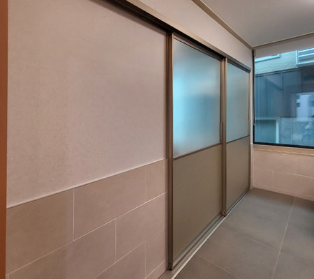 동탄 중문 설치, 건기넷으로 완성하는 인테리어 혁신과 최대 만족도!