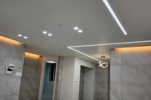 “오산 아파트 리모델링: 폴리싱 바닥타일로 완성하는 럭셔리 거실 디자인”