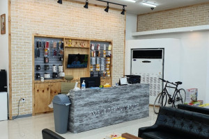 아이보리 톤으로 완성한 감각적인 핸드폰 매장, 순천 상가 리모델링의 새로운 패러다임!